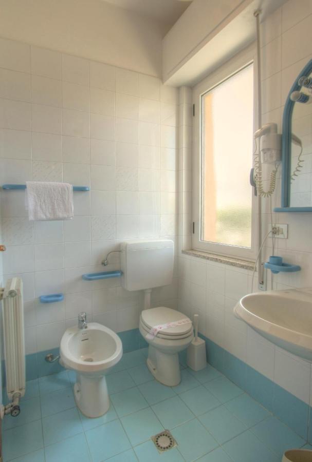 Residence Bellevue Apartments Pietra Ligure Room photo